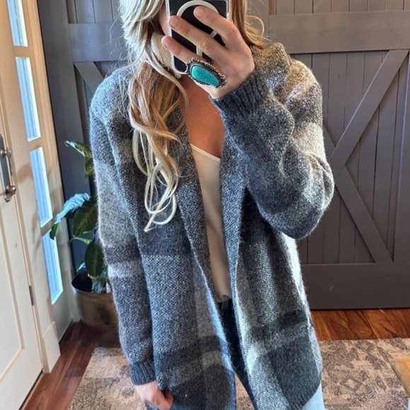 New Hooded Cardigan Grey Plaid Western Sweater Coat Shacket - Picture 2 of 11